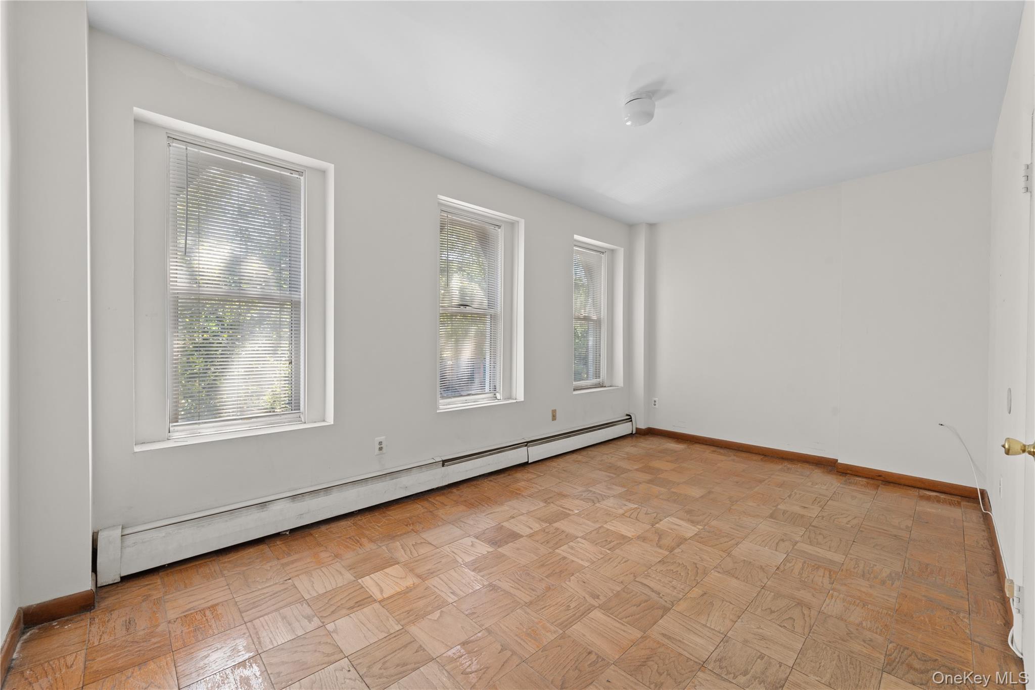 393 Park Place Property Photo 20
