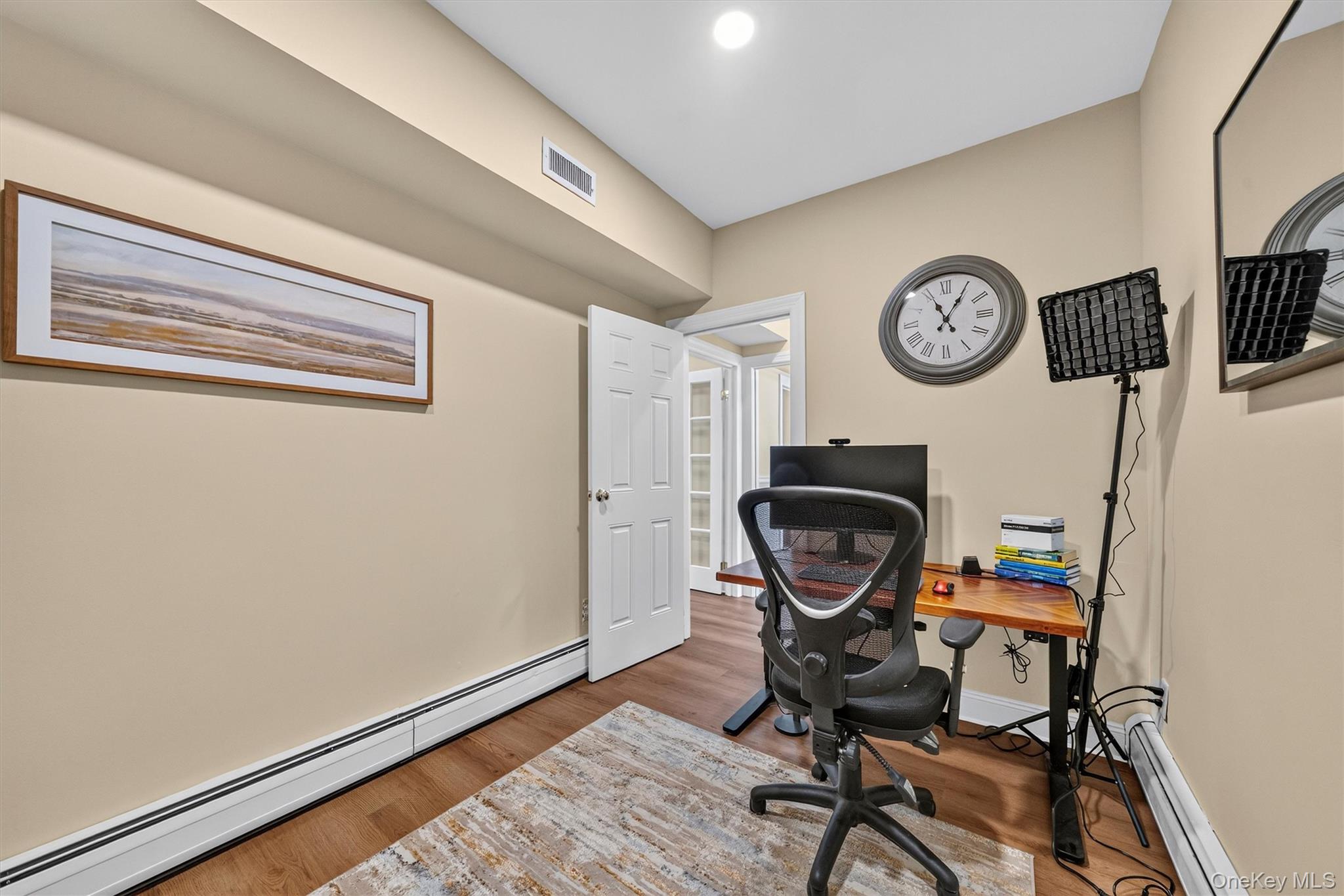12 Scotchtown Avenue Property Photo 11