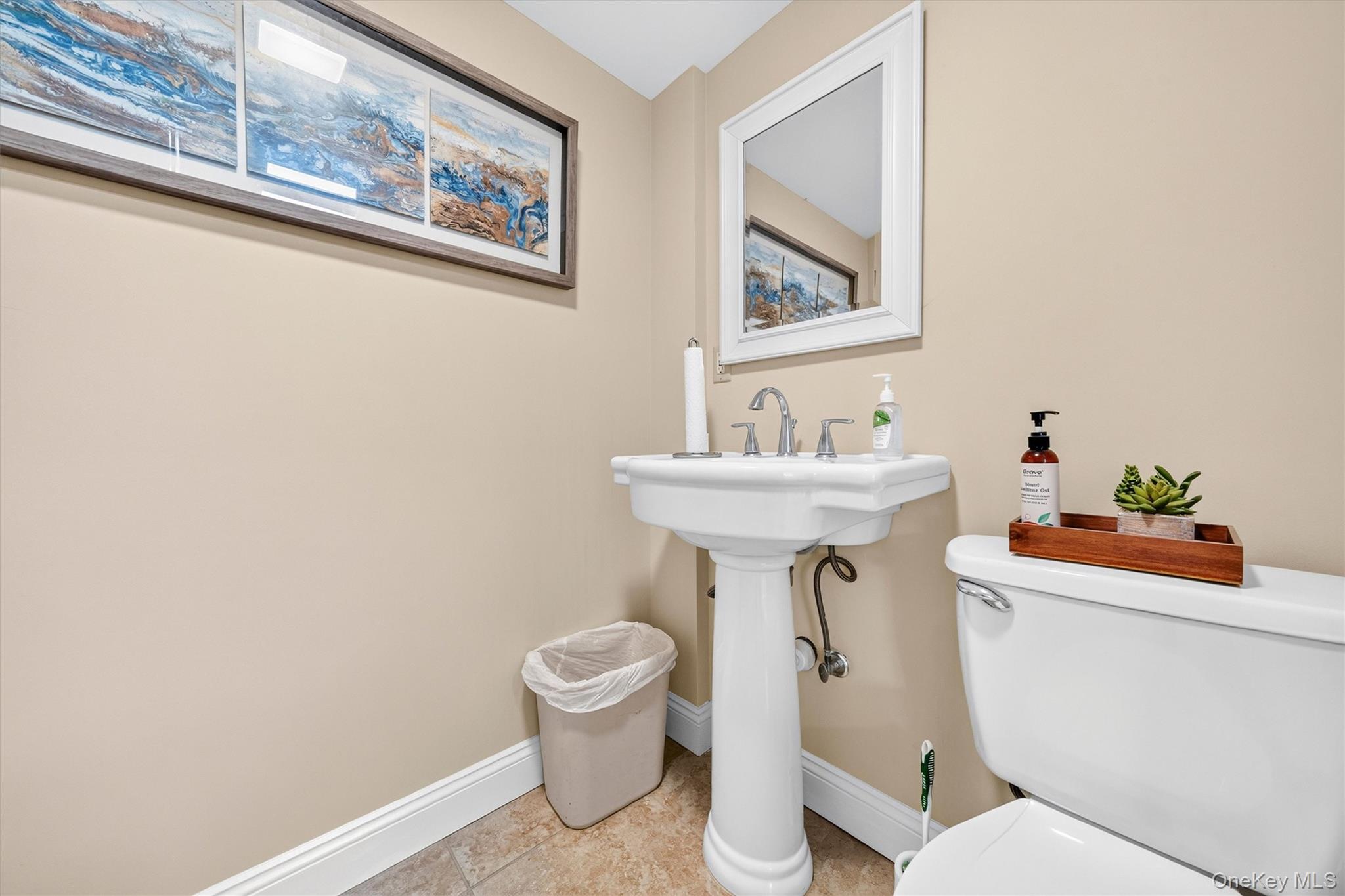12 Scotchtown Avenue Property Photo 19