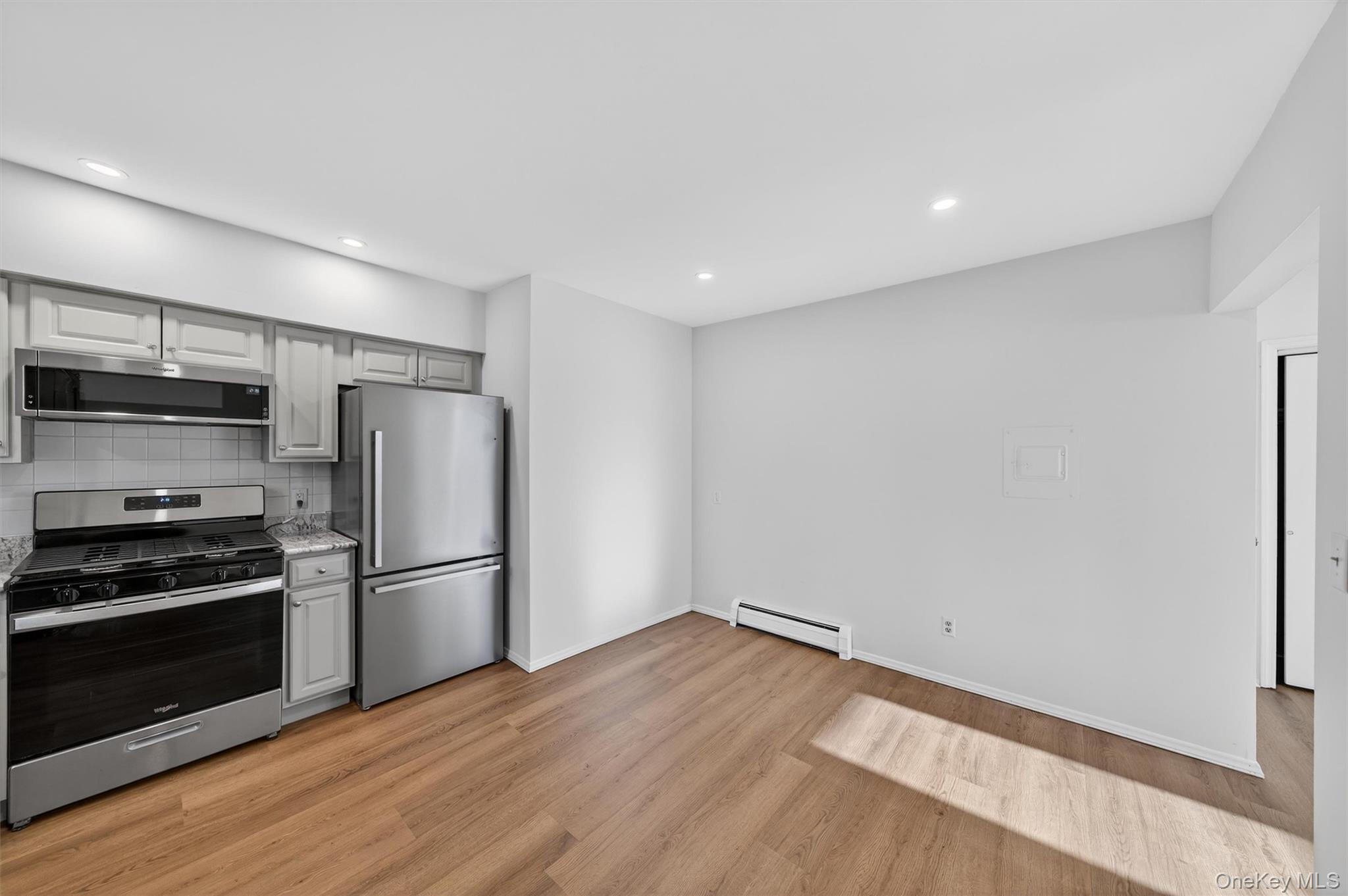 12 Scotchtown Avenue Property Photo 40