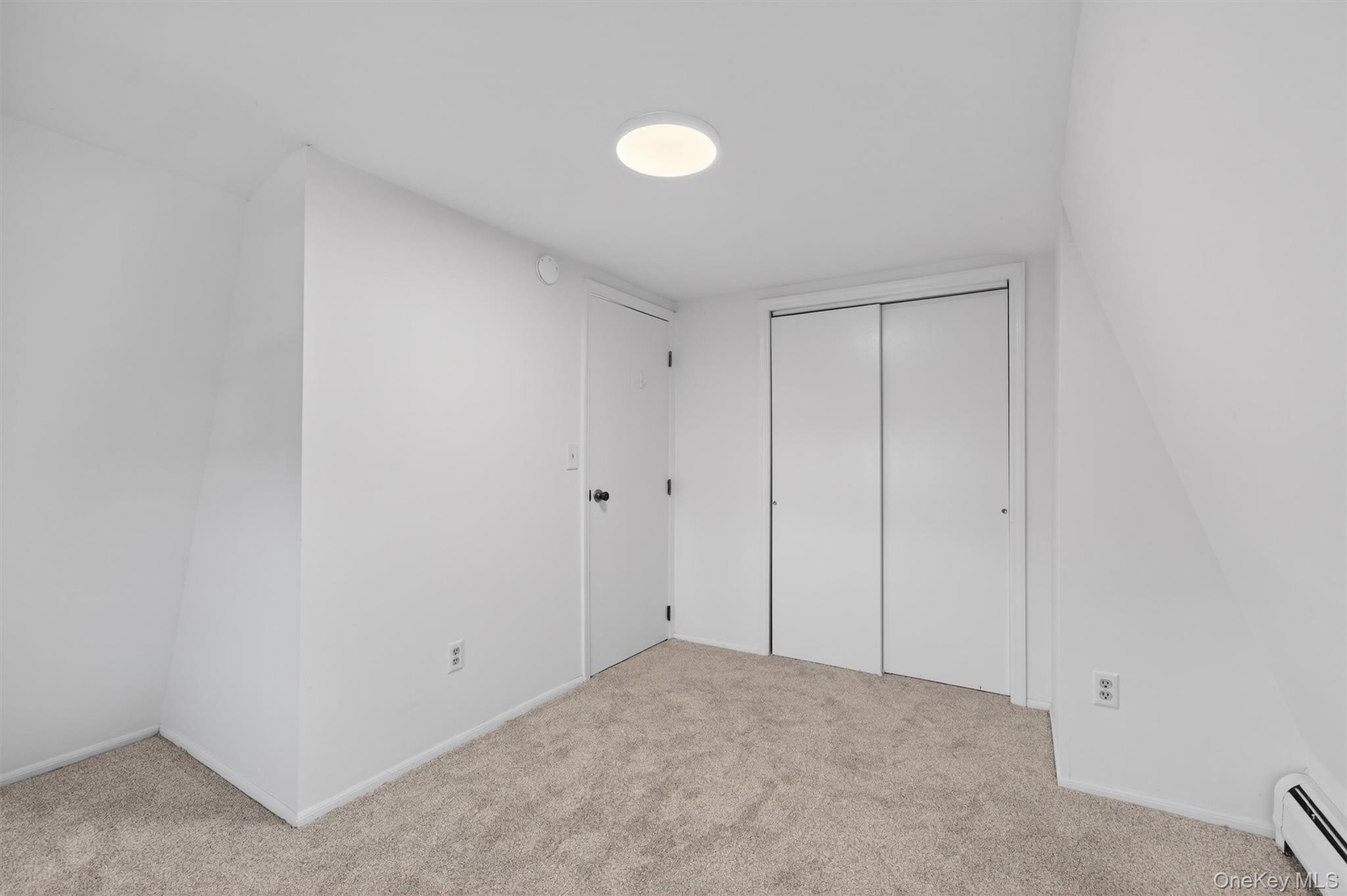 12 Scotchtown Avenue Property Photo 44