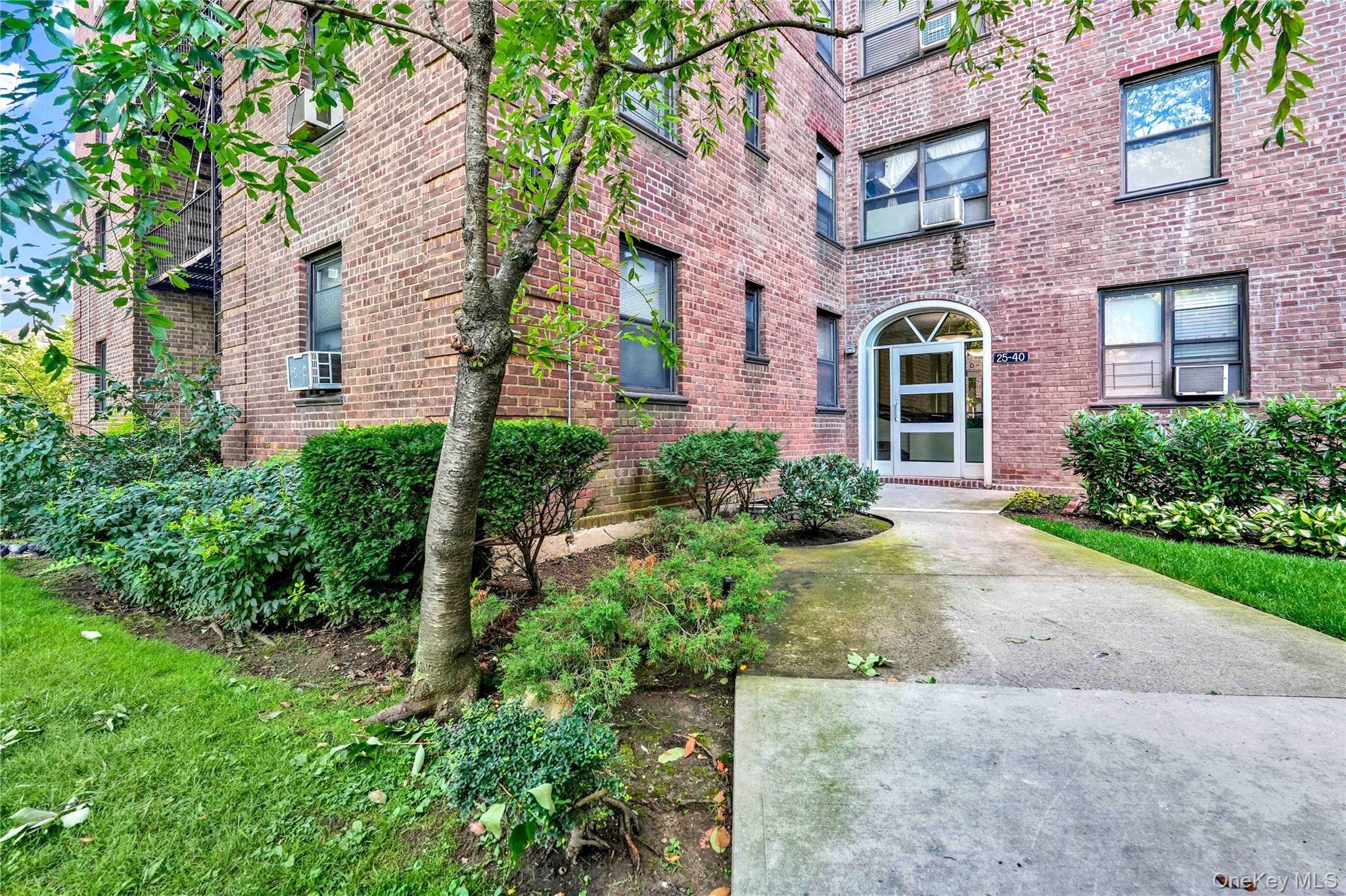 25-40 Union Street 4e Property Photo 16