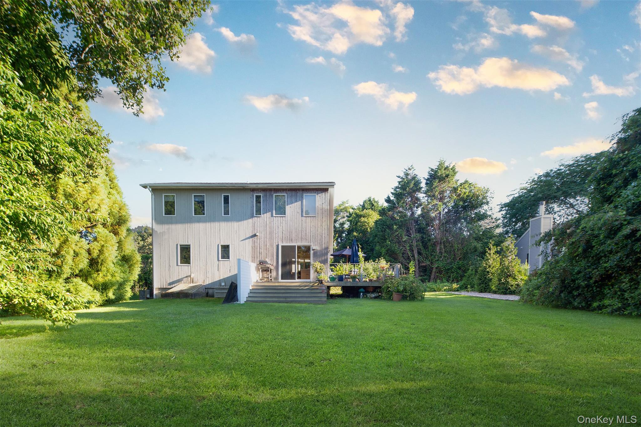 33 Hilltop Road Property Photo 4