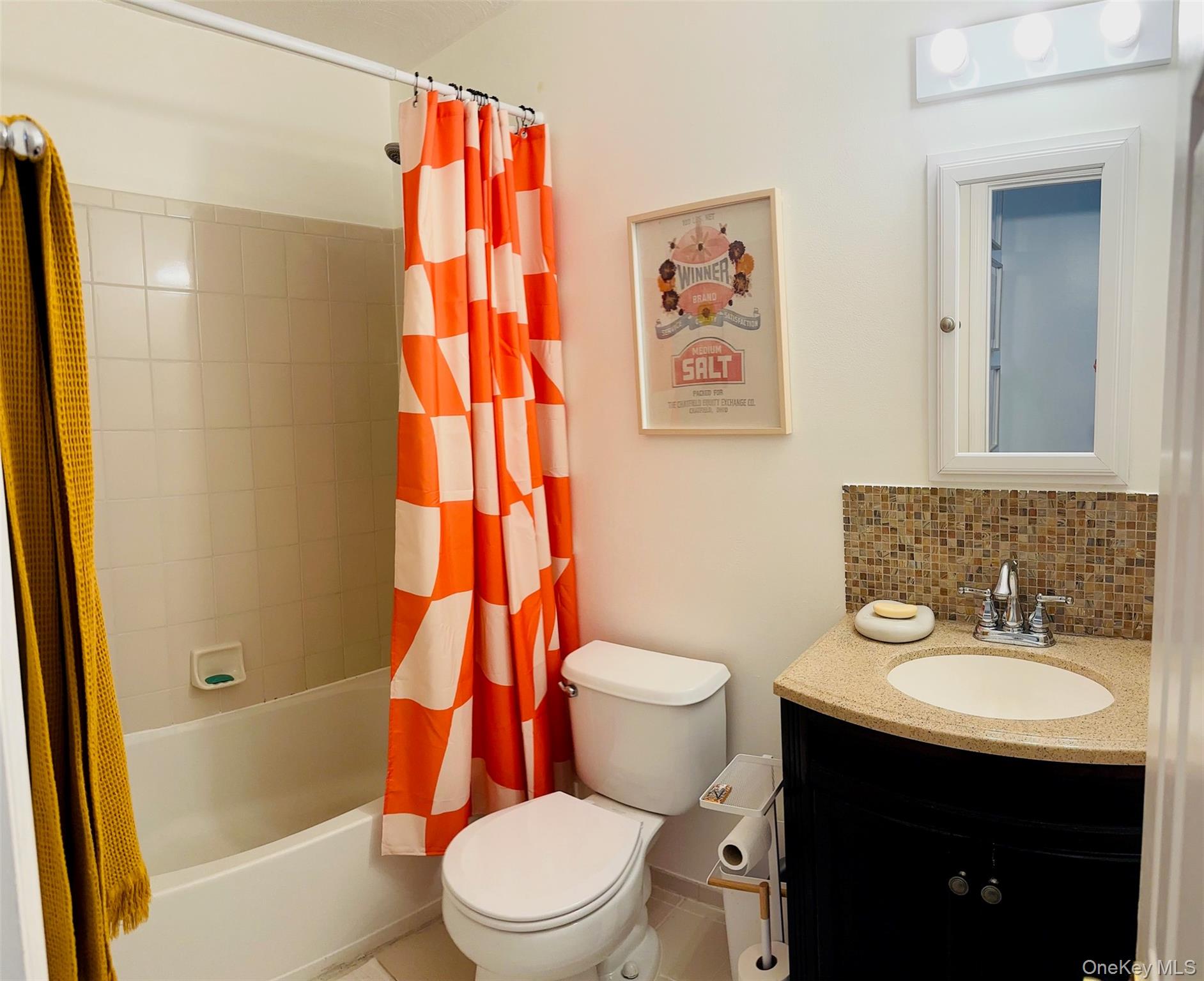 244 Beach Breeze Place B Property Photo 4
