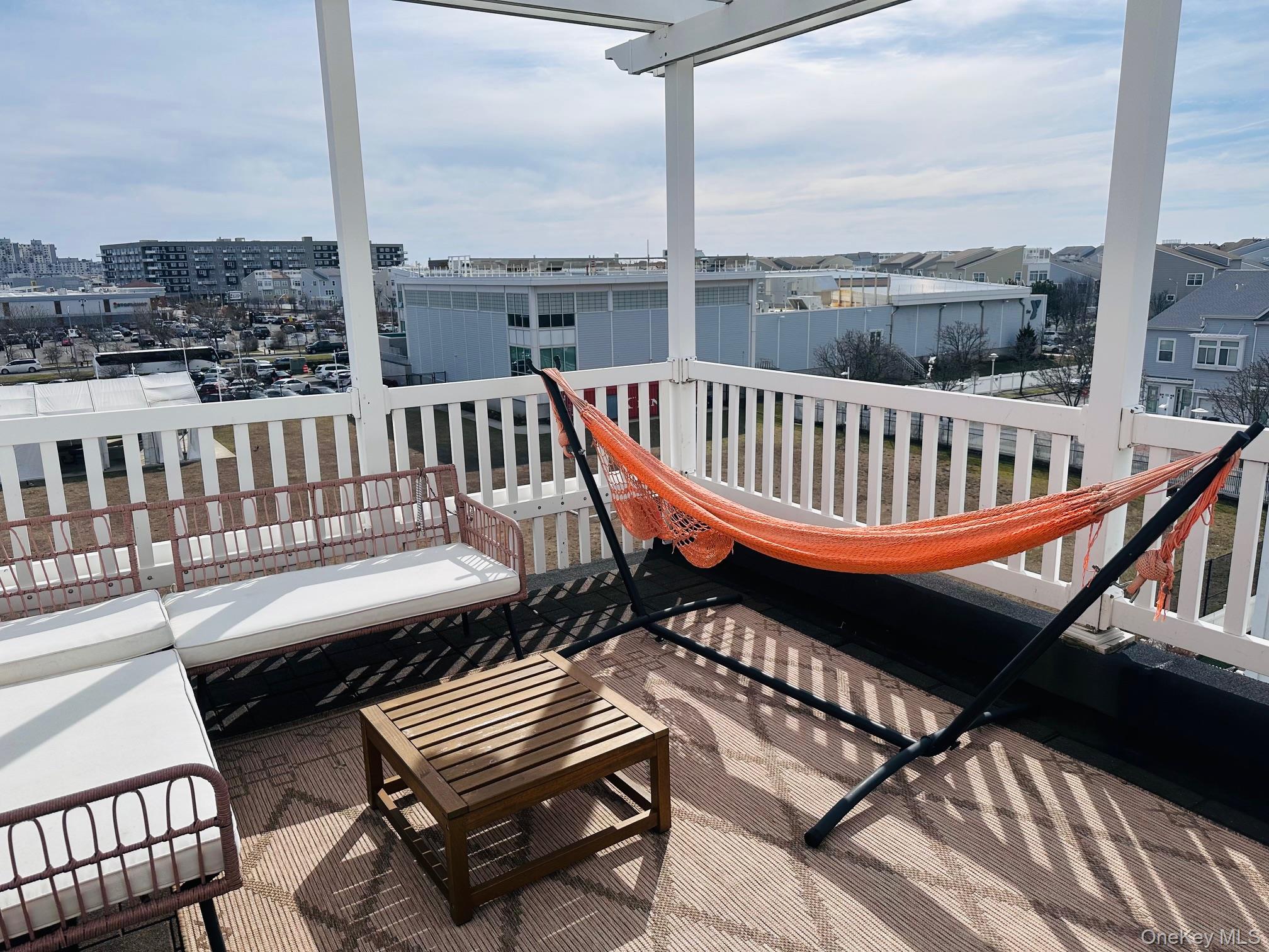 244 Beach Breeze Place B Property Photo 5