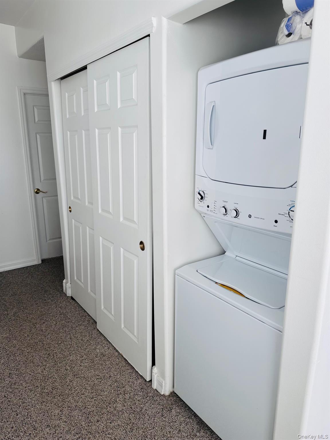 244 Beach Breeze Place B Property Photo 7
