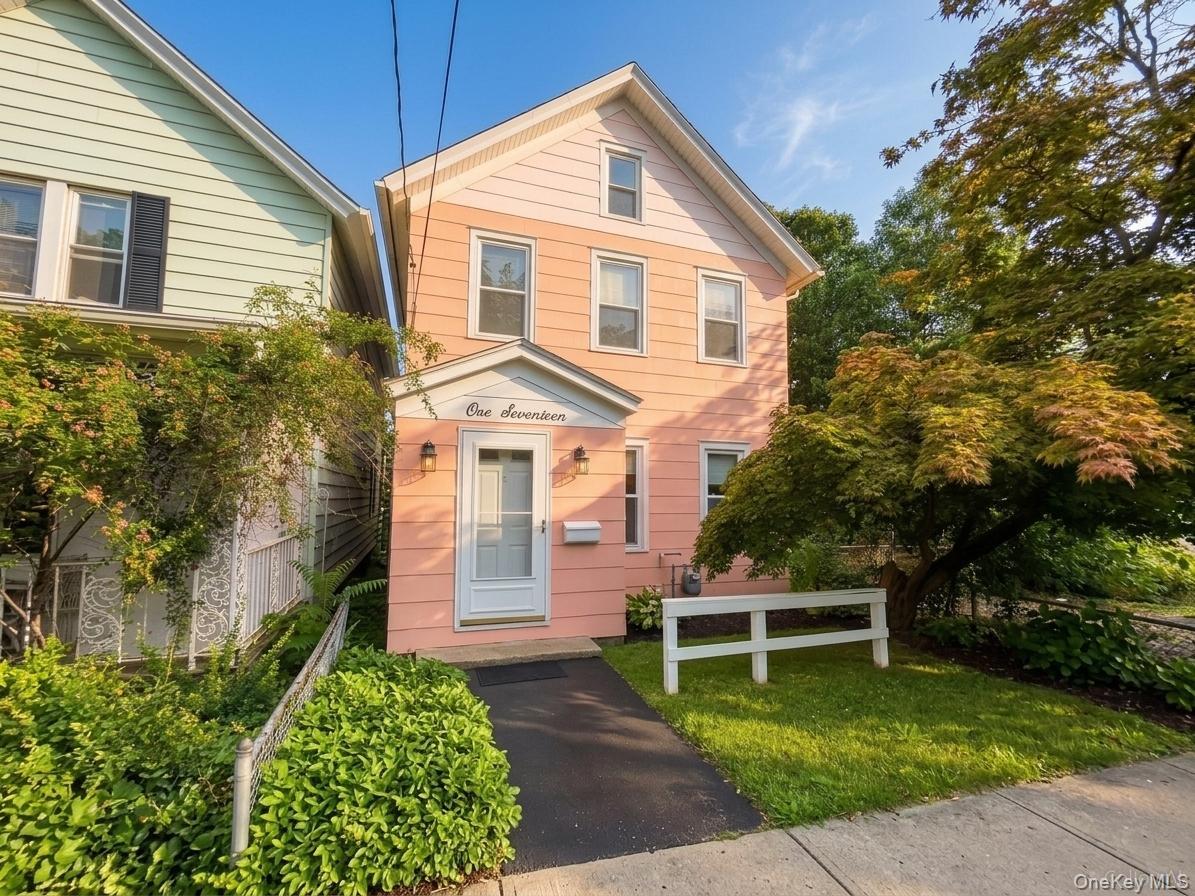 117 Clove Avenue Property Photo 1