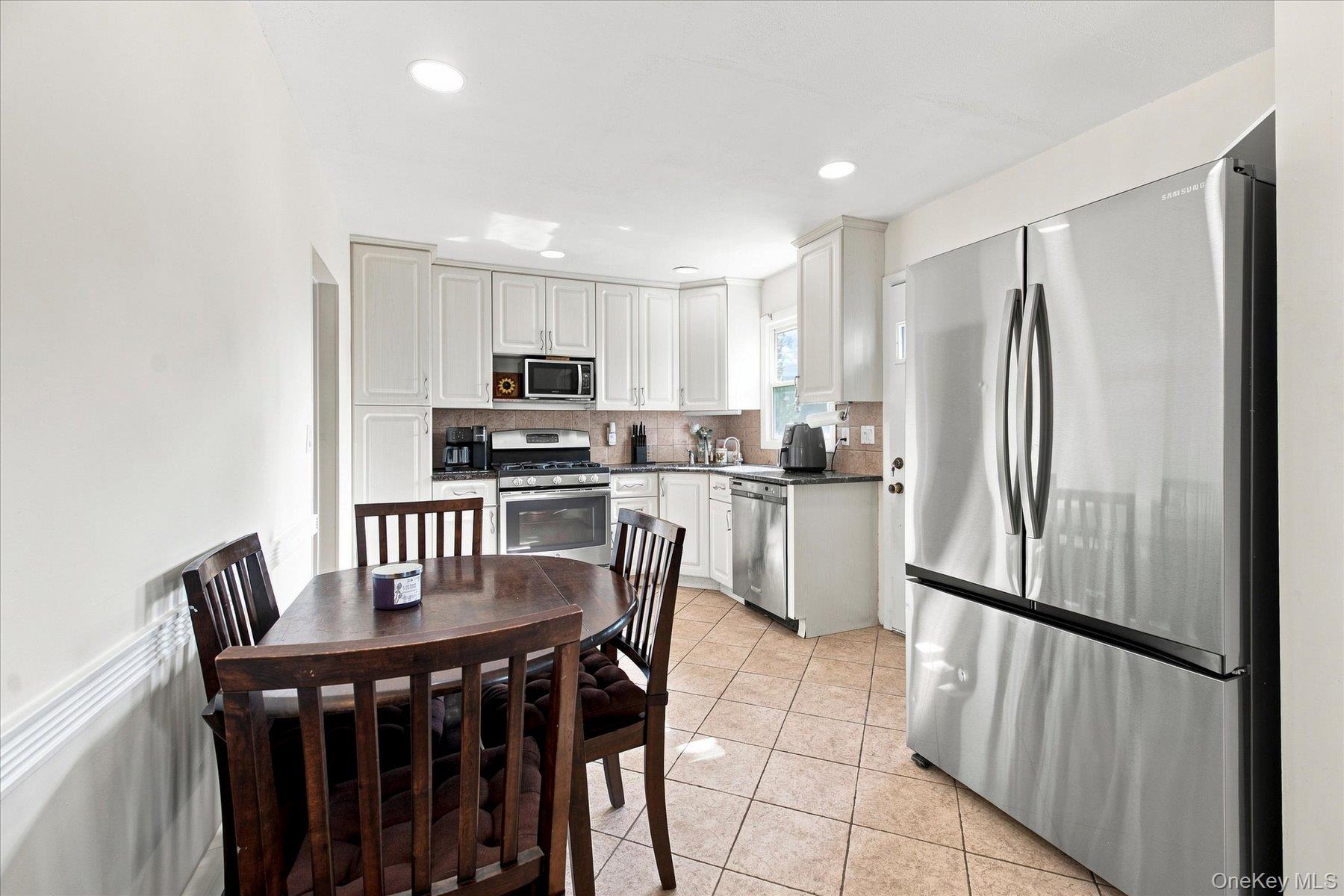 1582 Bellmore Road Property Photo 8
