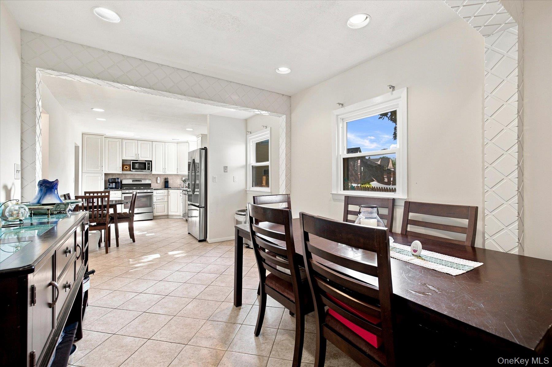 1582 Bellmore Road Property Photo 9