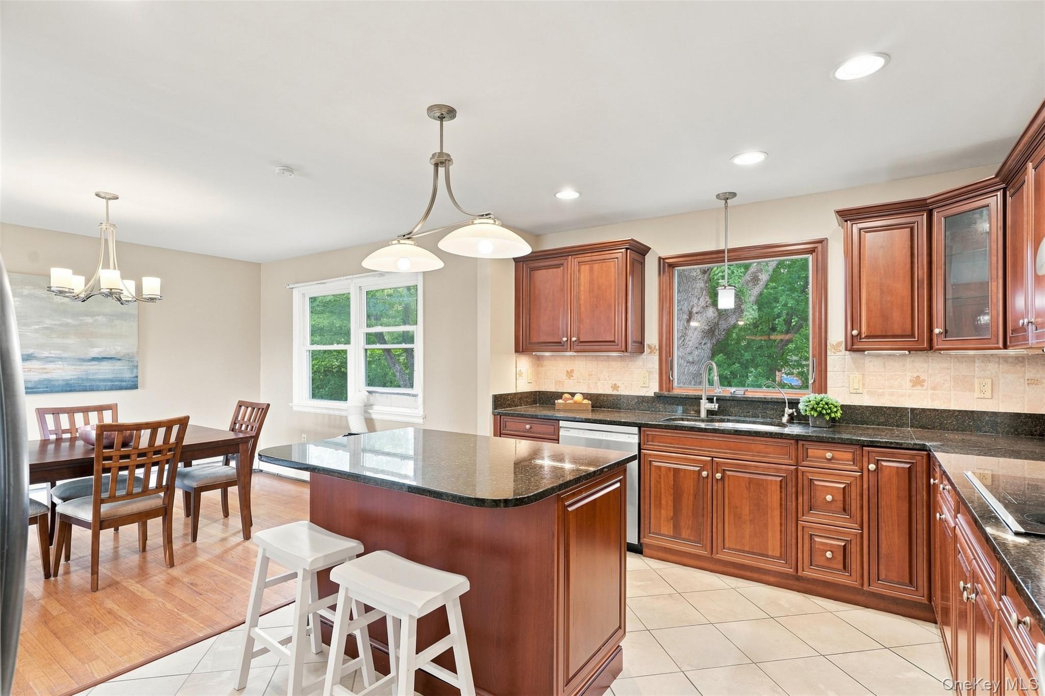 575 Lucas Avenue Extension Property Photo 14