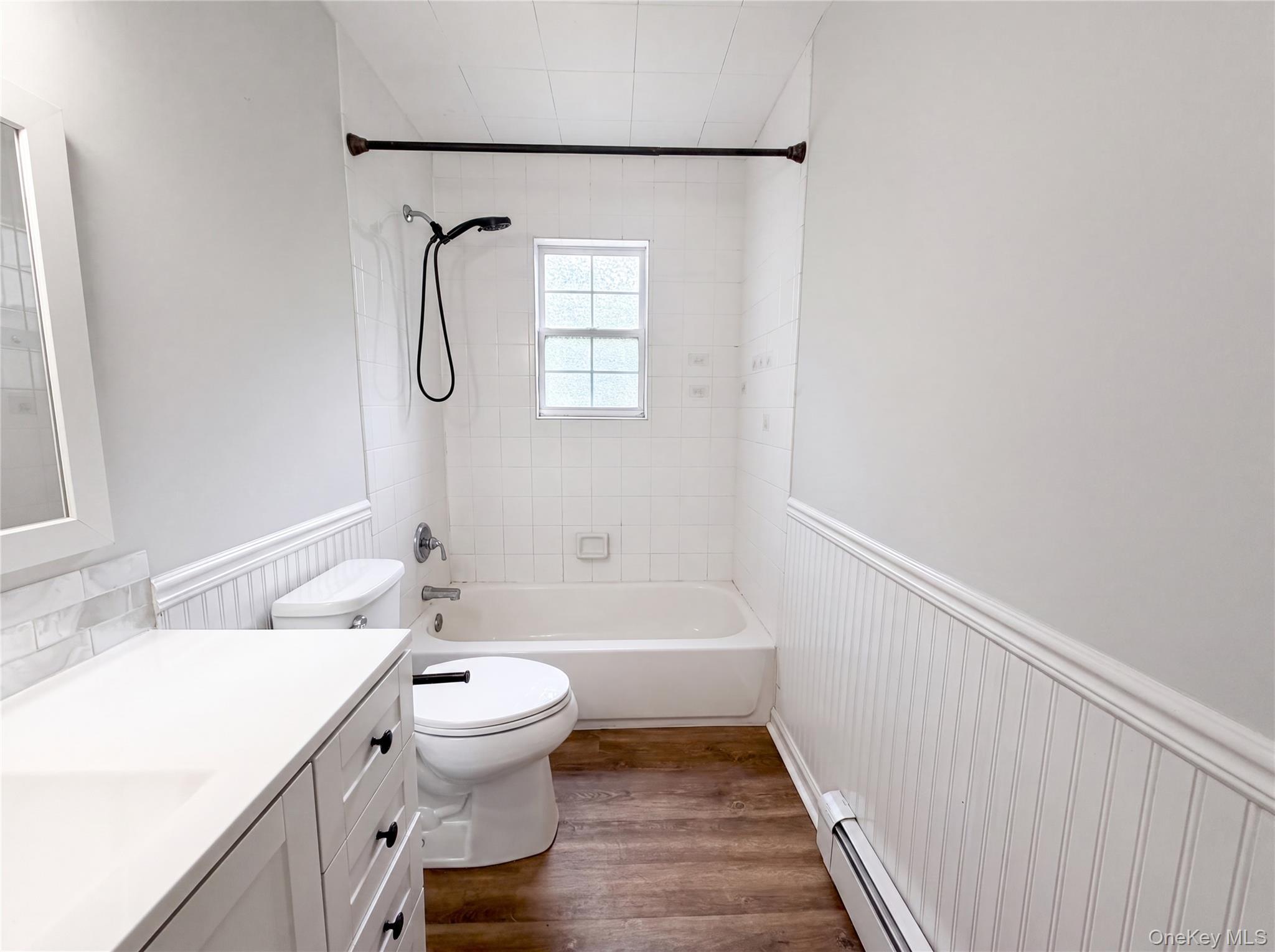 166 Moriches Avenue Property Photo 18