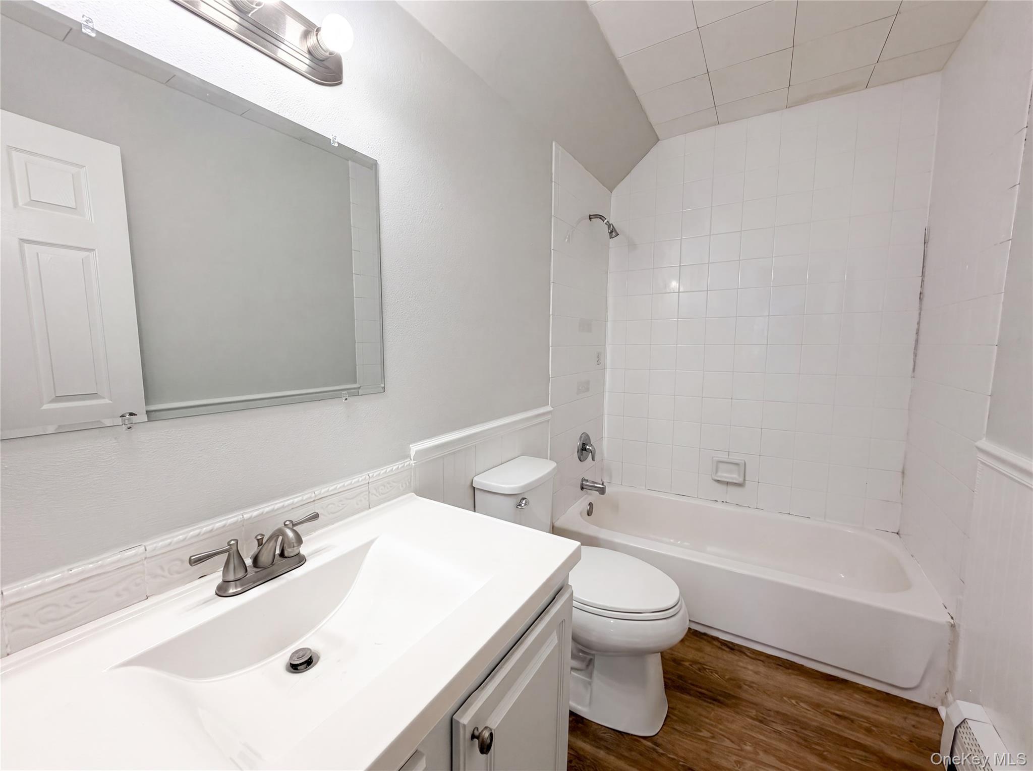 166 Moriches Avenue Property Photo 19