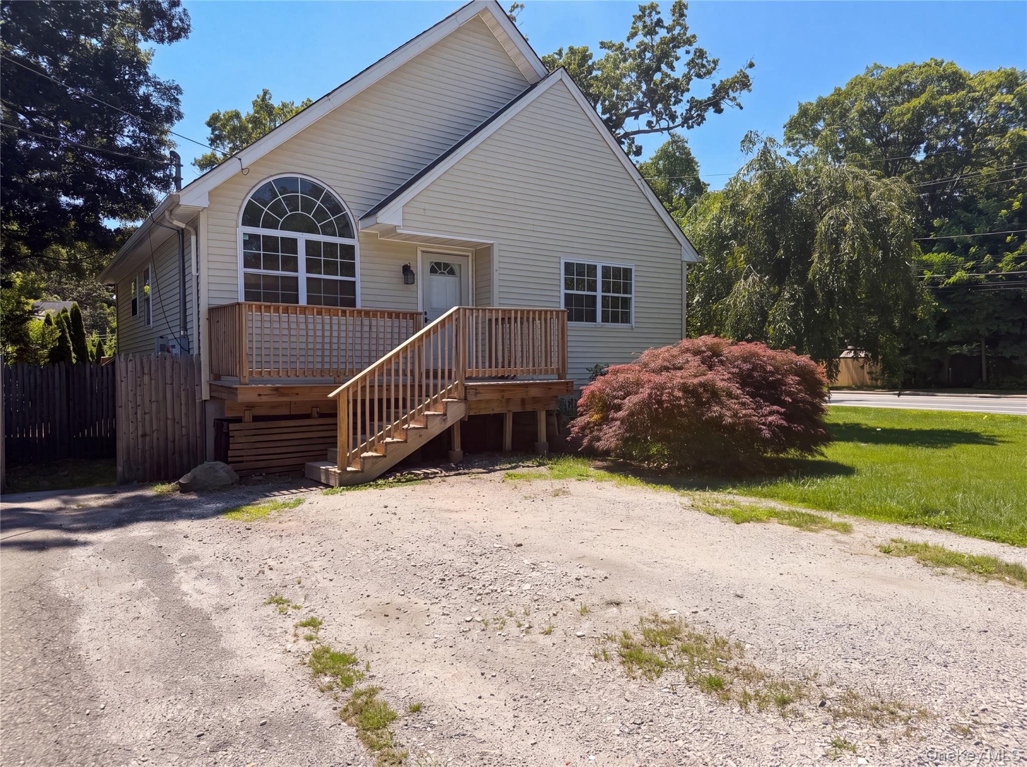 166 Moriches Avenue Property Photo 29
