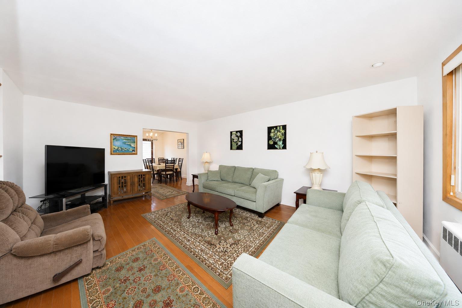 63-16 76th Street Property Photo 8
