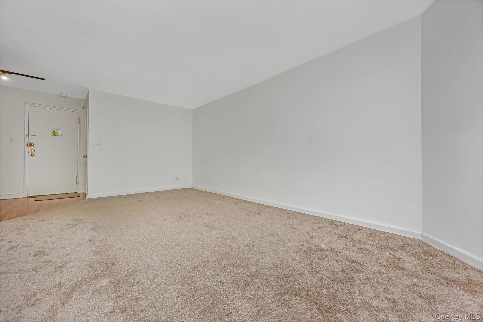 90-11 35th Avenue 6f Property Photo 5