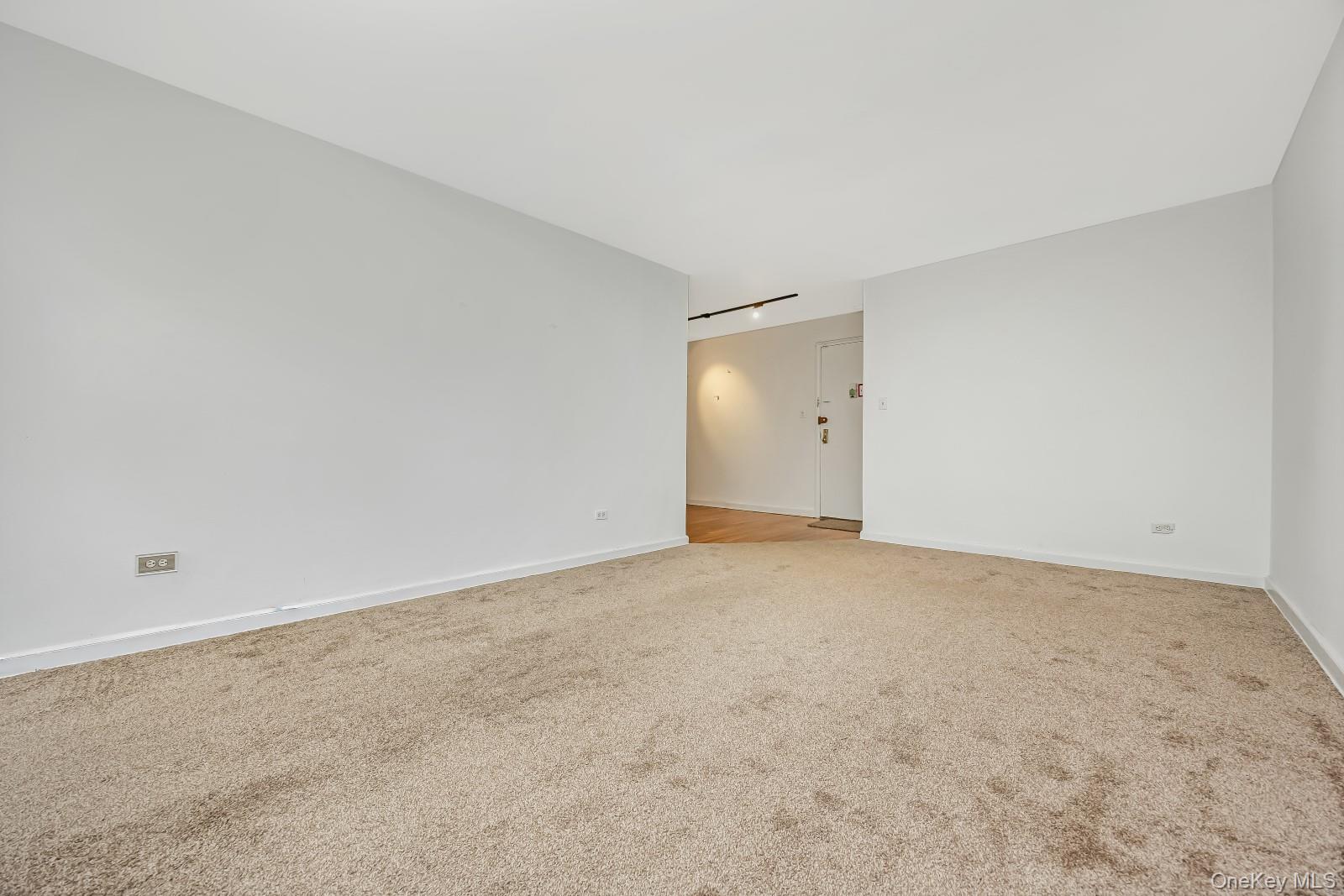 90-11 35th Avenue 6f Property Photo 6