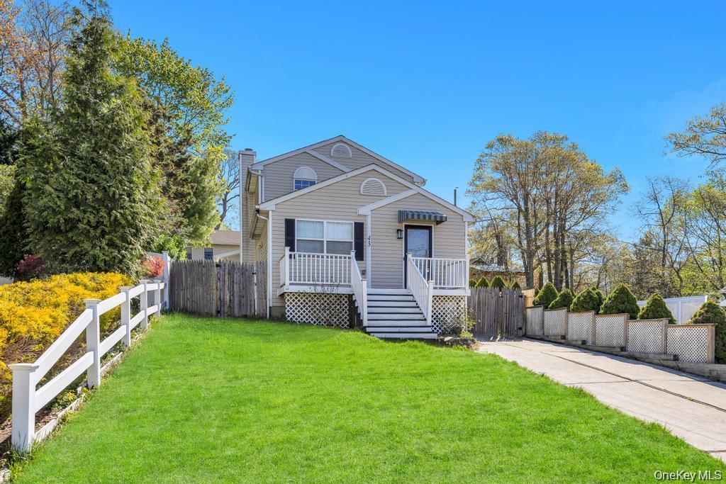 43 Comus Road Property Photo 2