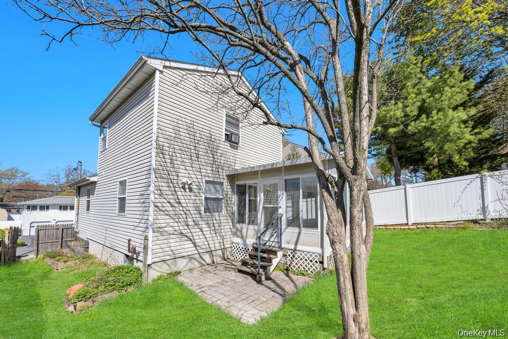 43 Comus Road Property Photo 6
