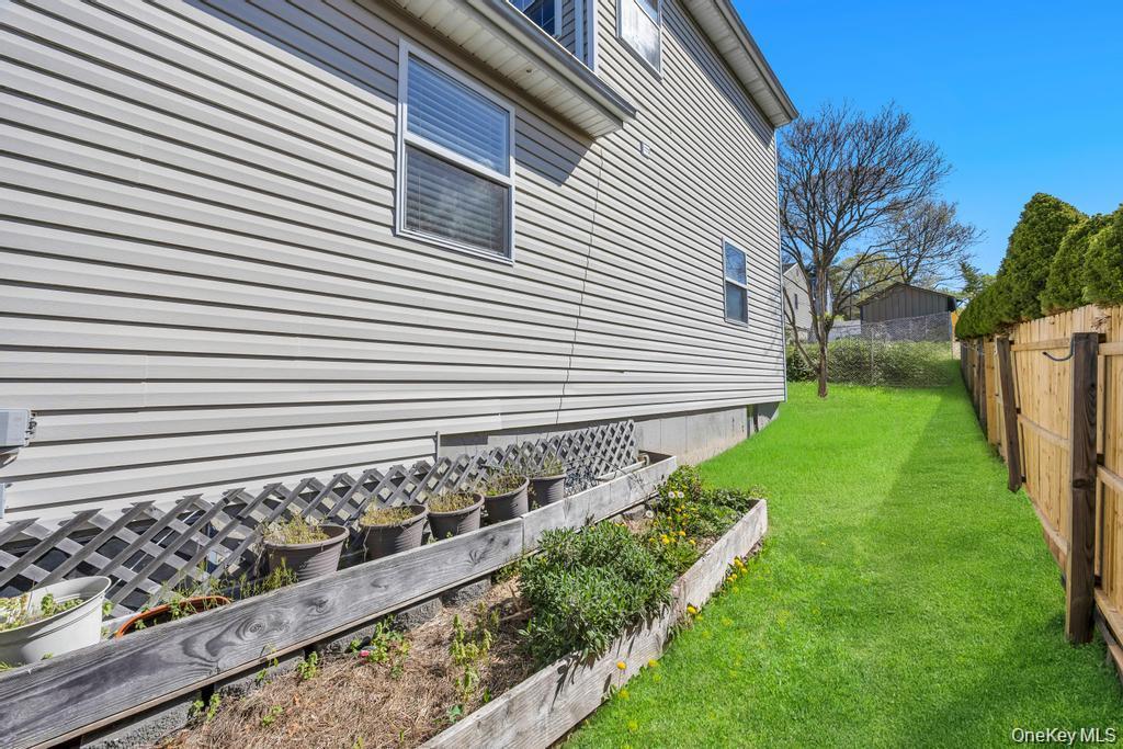 43 Comus Road Property Photo 7