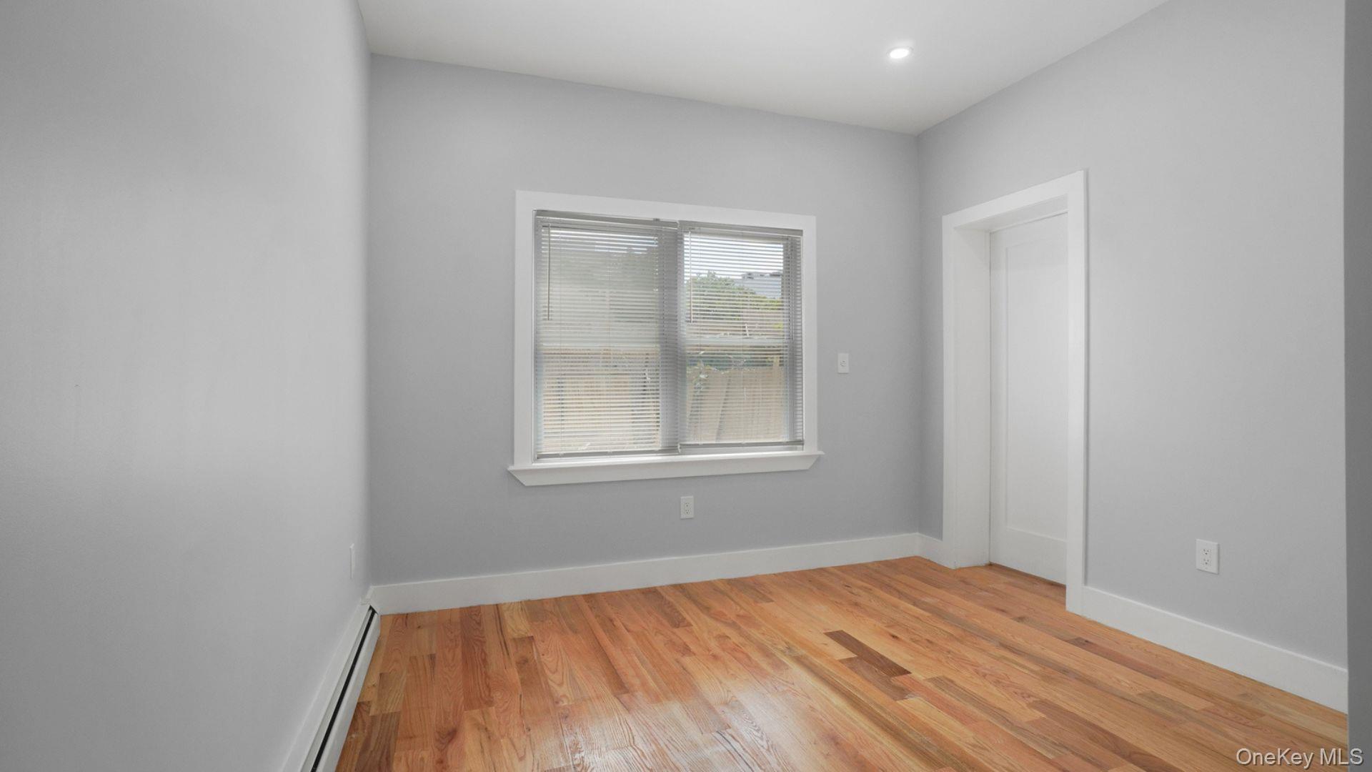 506 E 183rd Street Property Photo 10