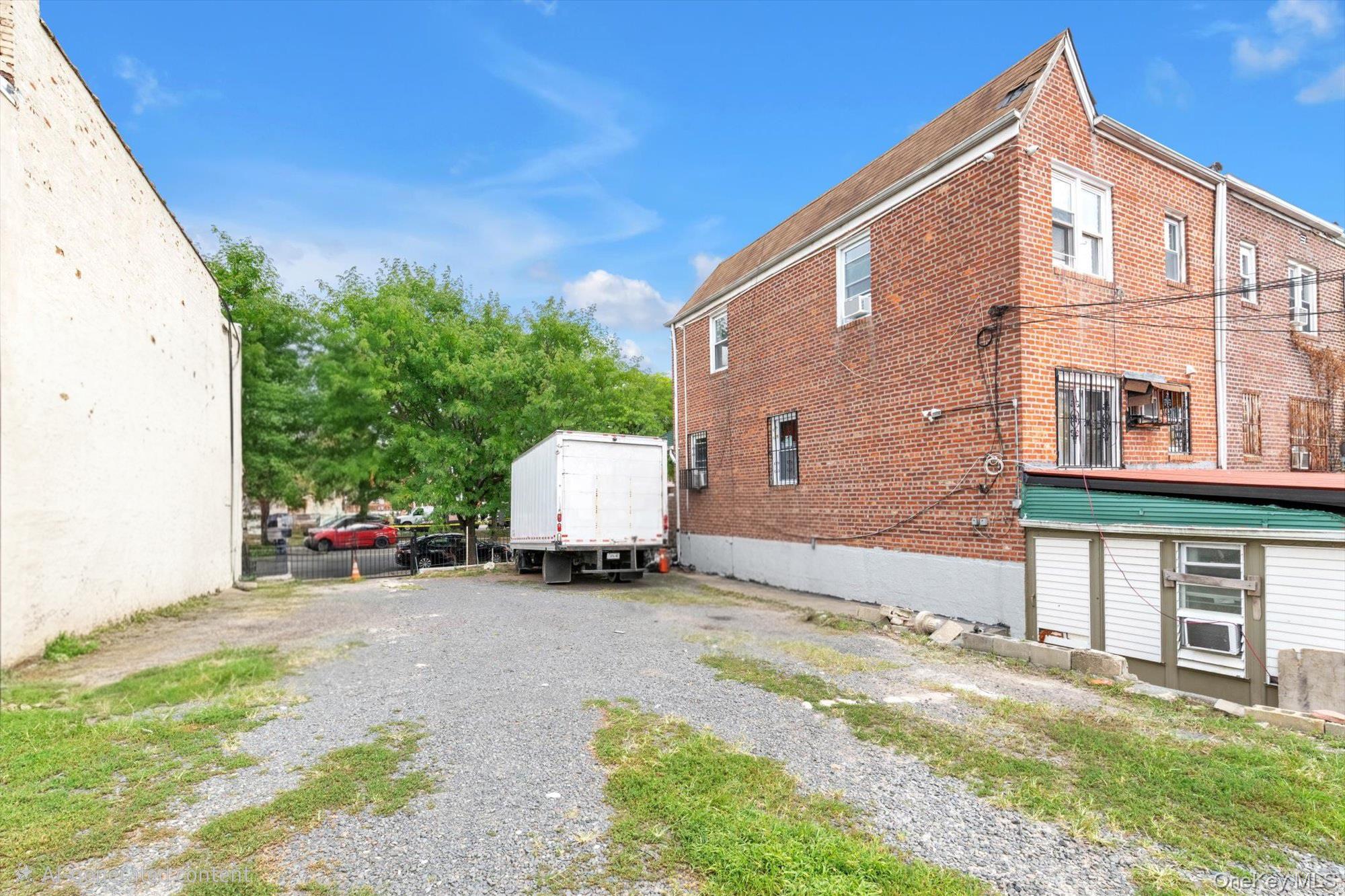 23-48 94th Street Property Photo 22