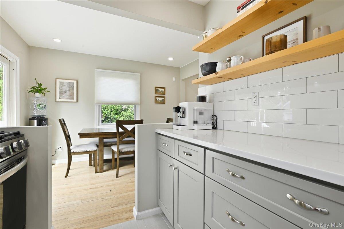 4064 Robert Place Property Photo 15