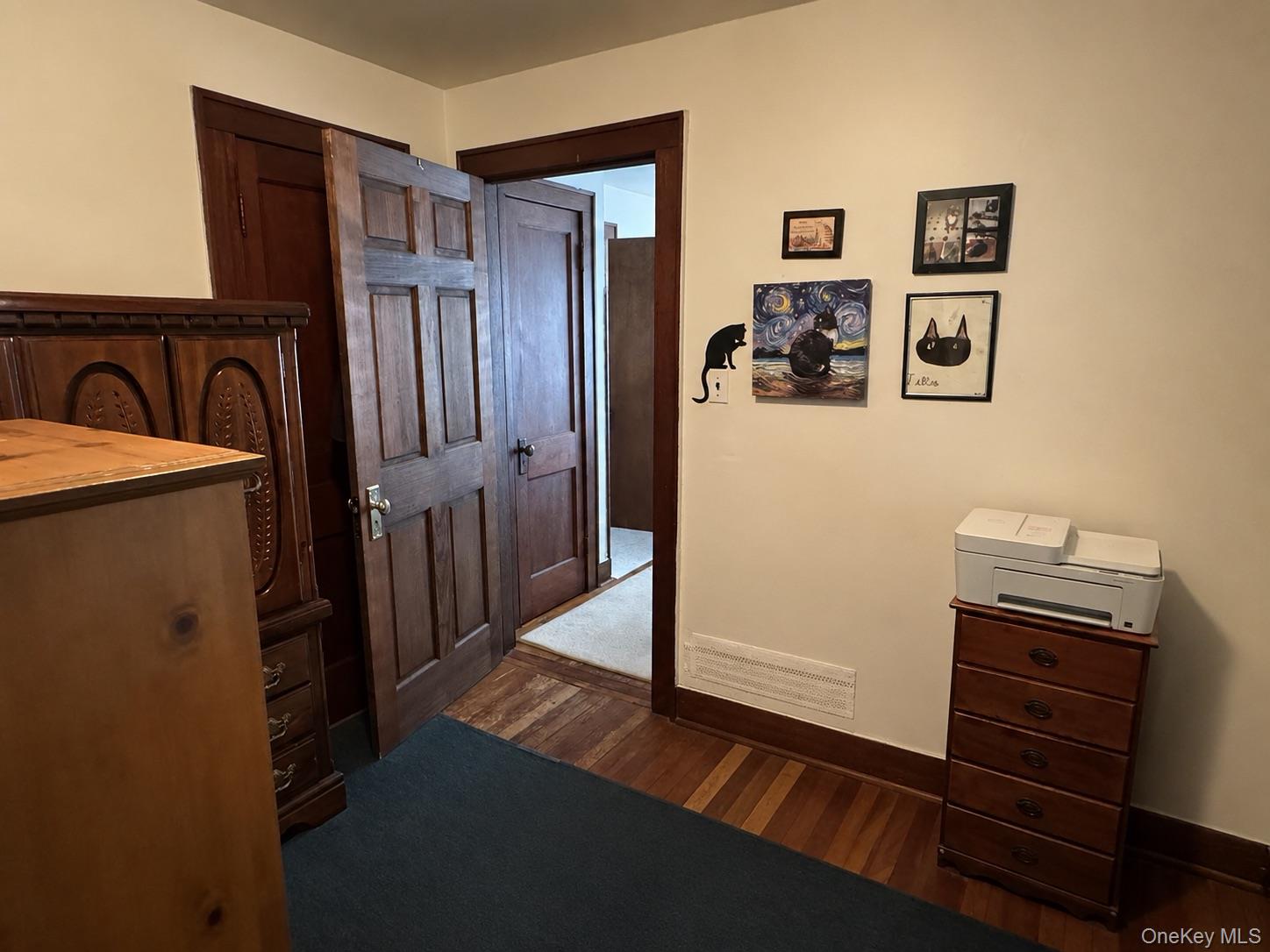 16 Esopus Avenue Property Photo 12