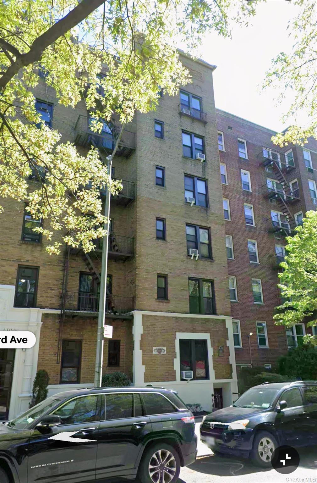 144-44 Sanford Ave Property Photo 1