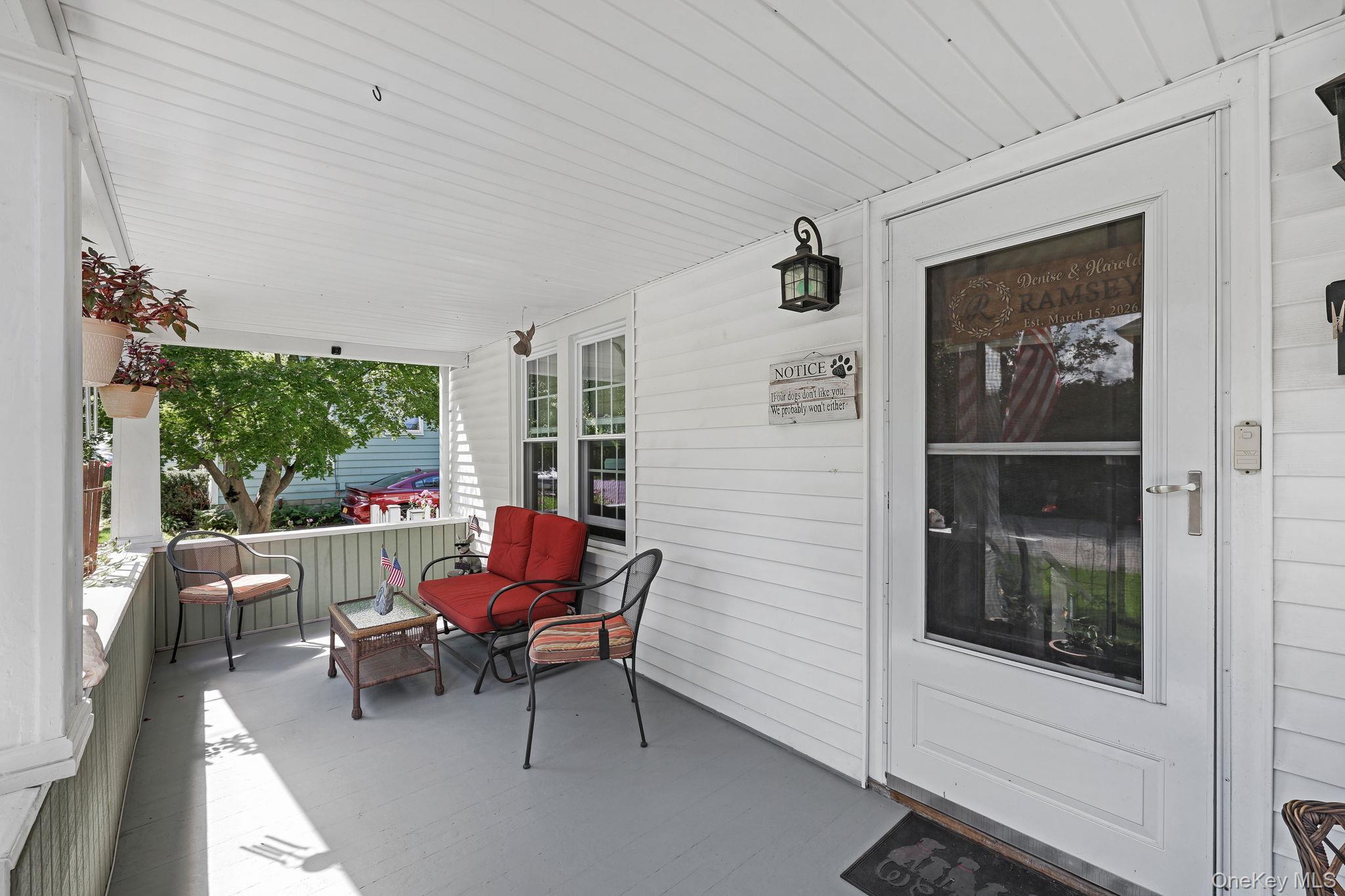 9 Garden Street Property Photo 23