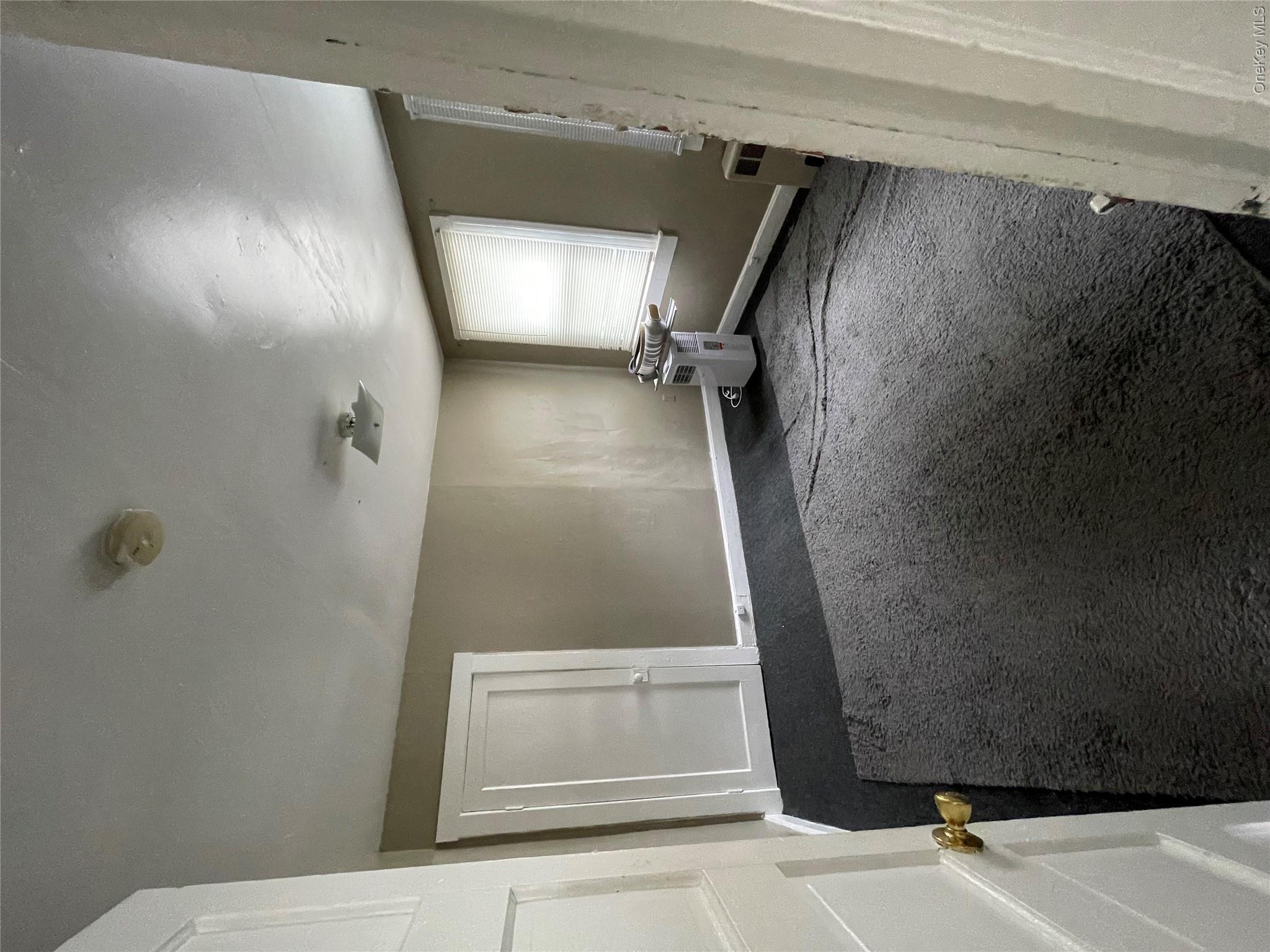 7 Sweezy Avenue 2 Property Photo 15