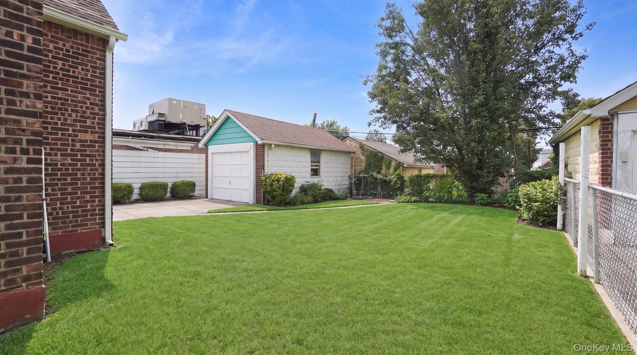83-50 257th Street Property Photo 19