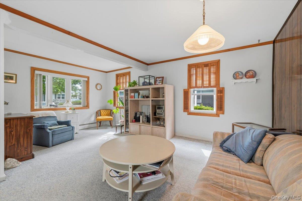 1915 Carroll Avenue Property Photo 5