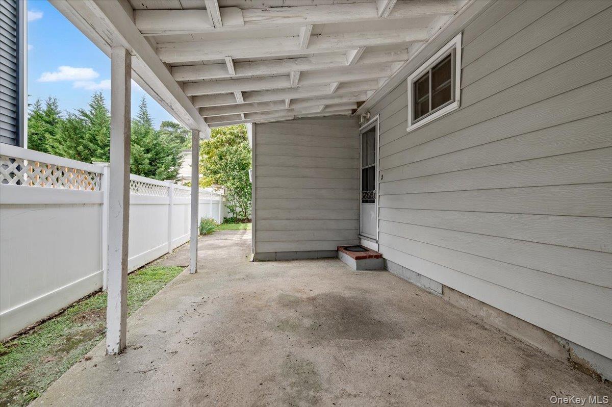 1915 Carroll Avenue Property Photo 16
