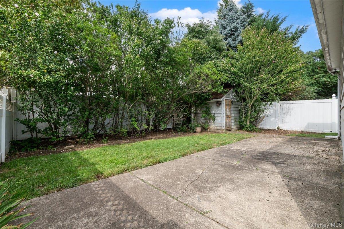 1915 Carroll Avenue Property Photo 17