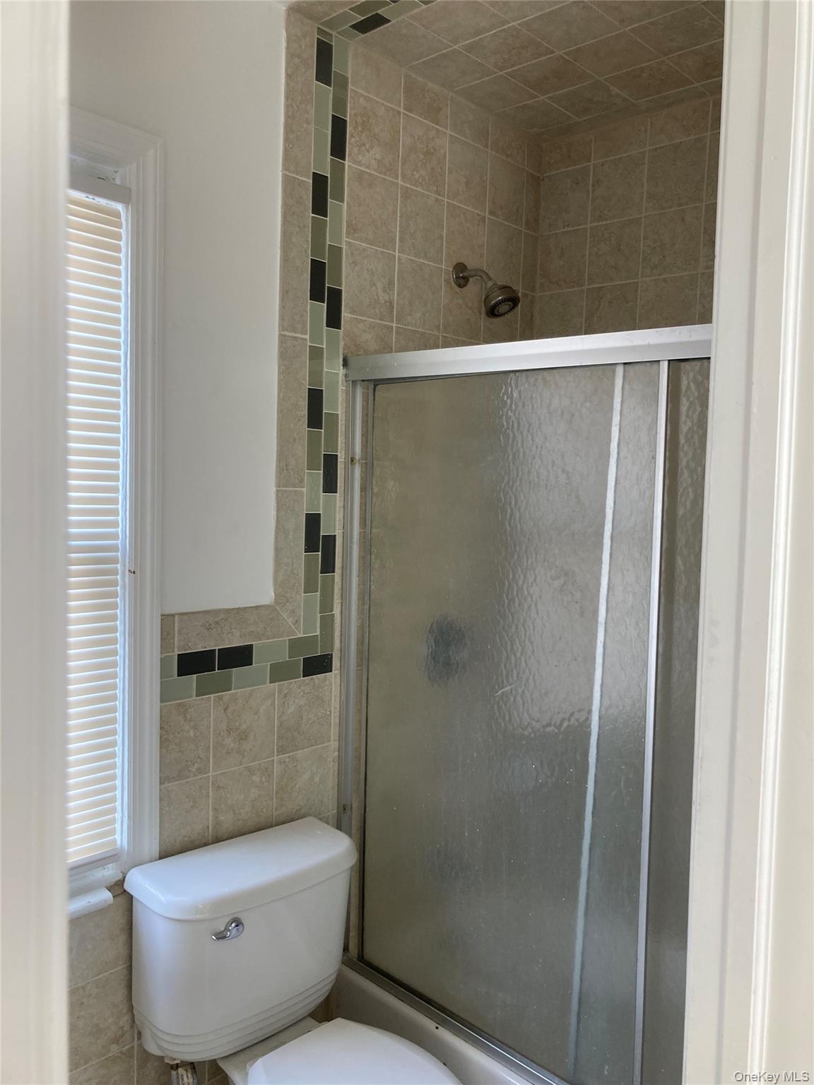 340 Bedford Avenue Property Photo 6