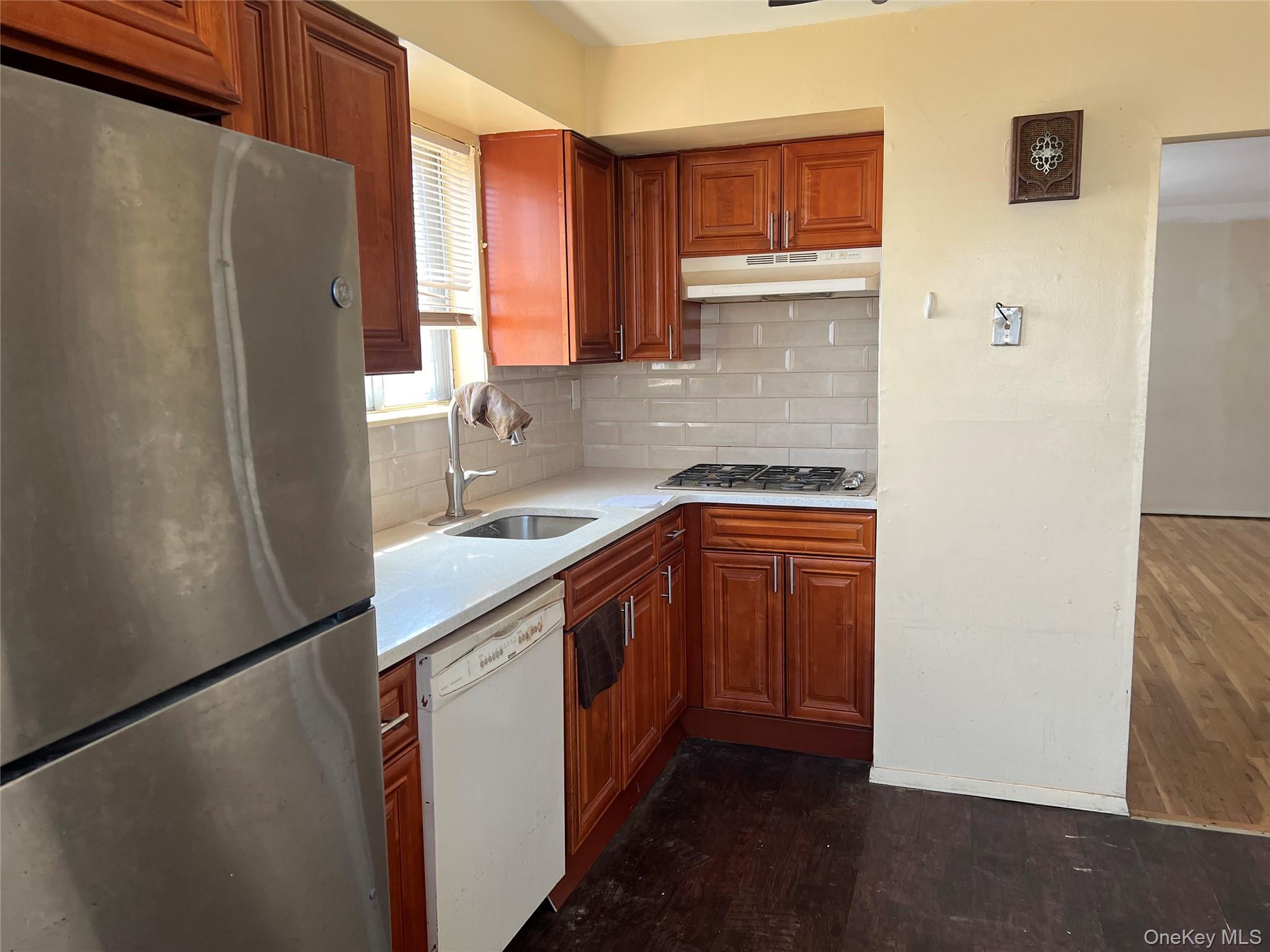 18604 140th Avenue Property Photo 4