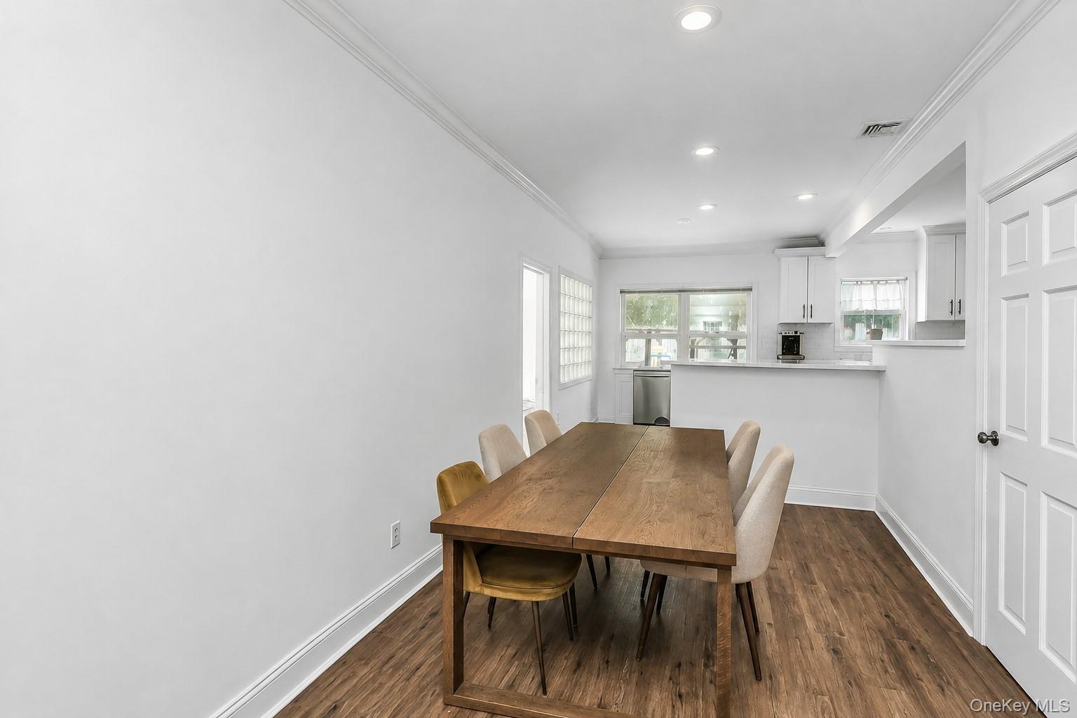 24 Lewis Lane Property Photo 9