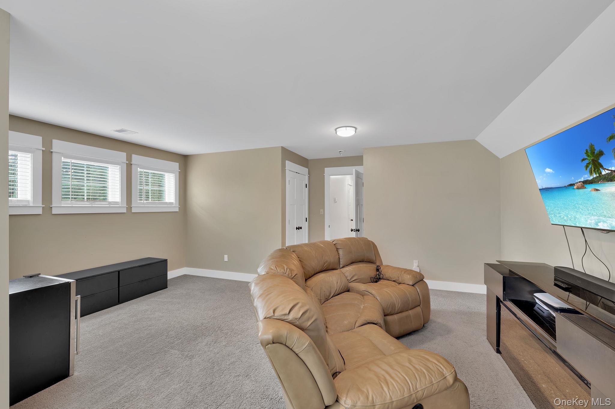 643 Ridgebury Road Property Photo 35