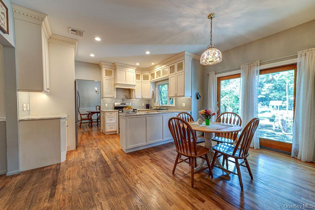 4 Fable Road Property Photo 9