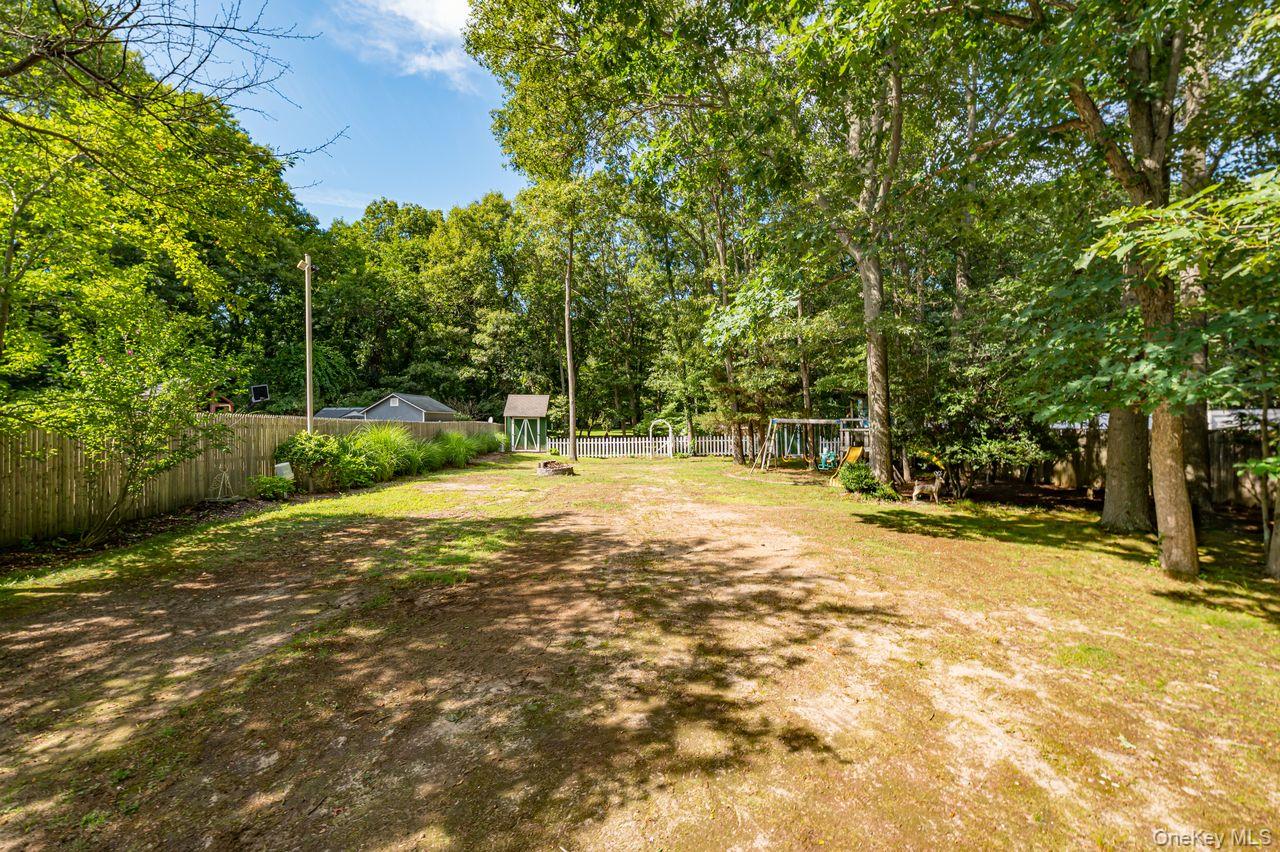 4 Fable Road Property Photo 23