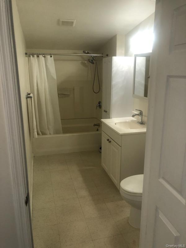 11-13 Wiltwyck Avenue Property Photo 12