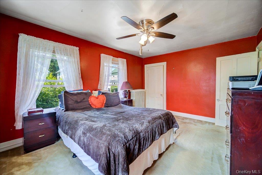 5 Maple Street Property Photo 17
