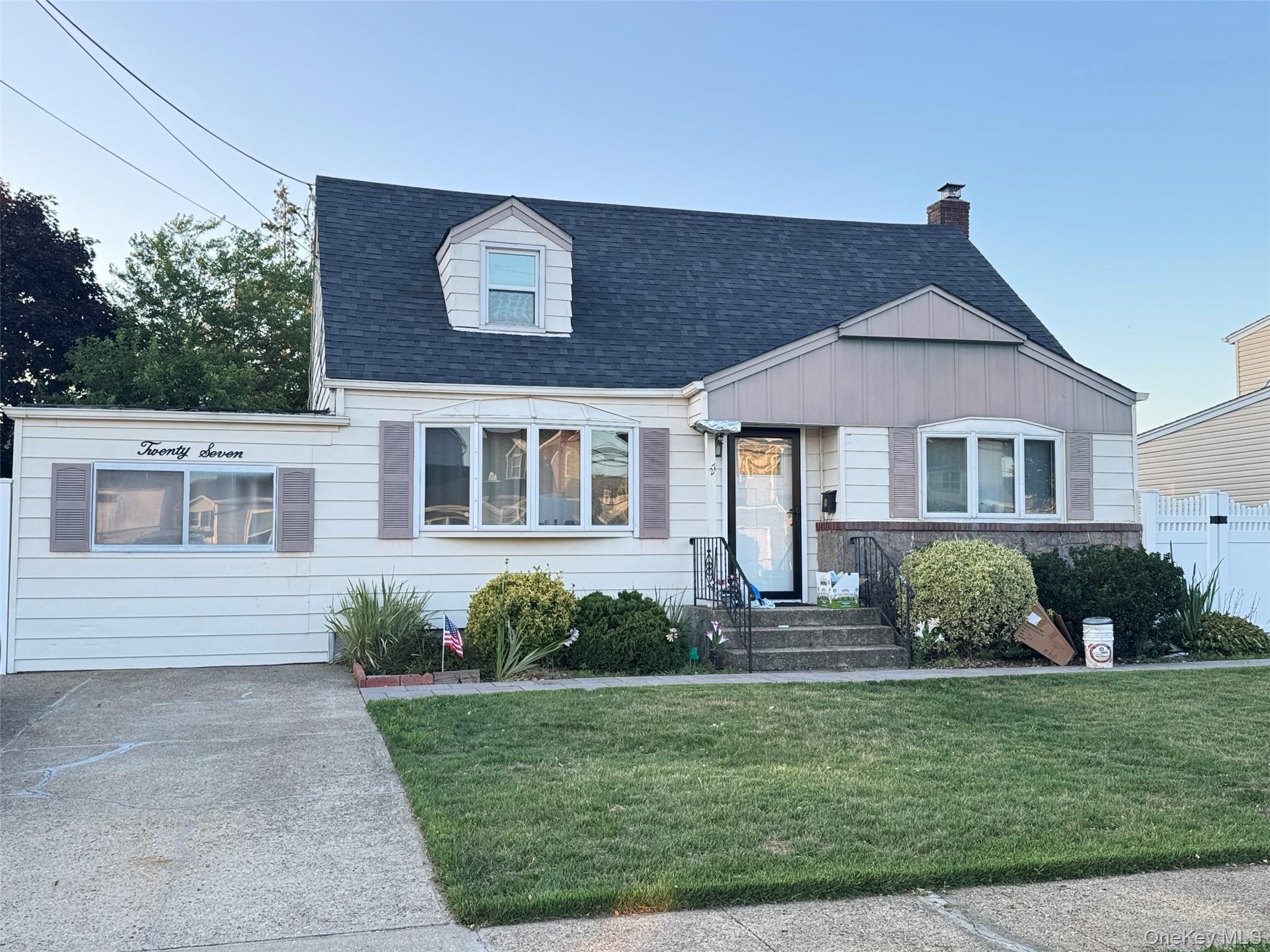 27 Edward Street Property Photo 1