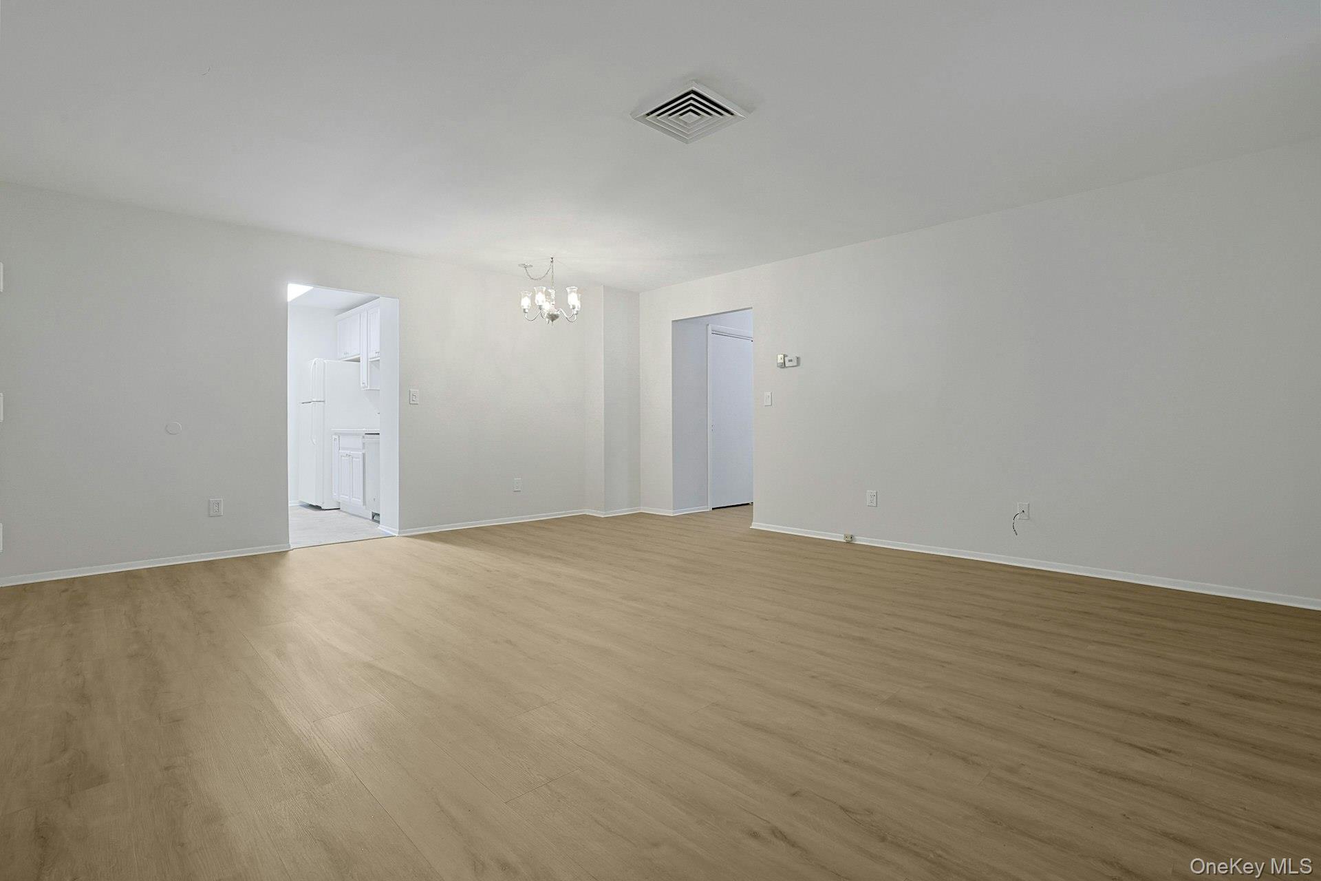 60 Kensico Road 13 Property Photo 6