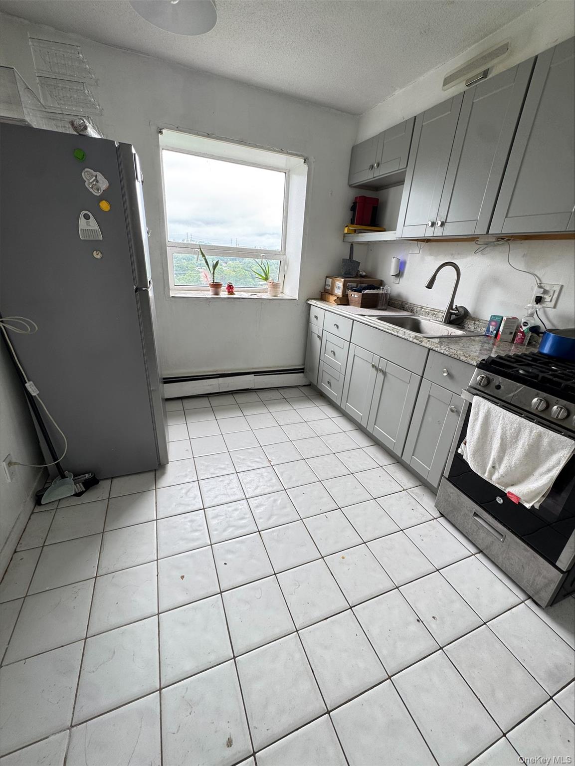 1523 Central Park Avenue 16f Property Photo 5