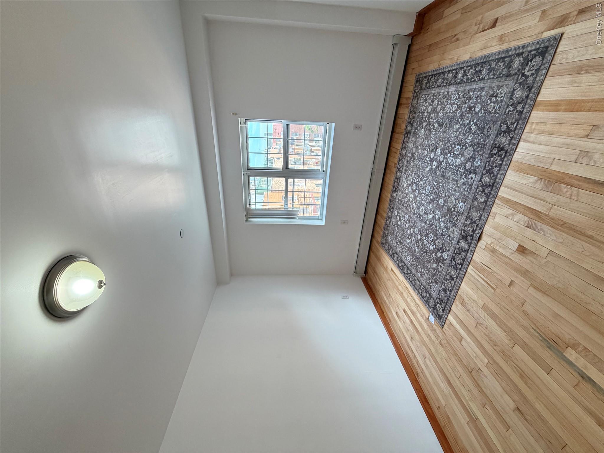 14118 Cherry Avenue 6g Property Photo 16