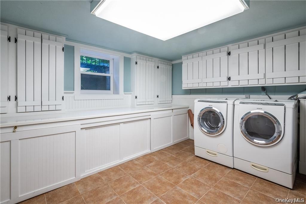 25 Jerome Avenue Property Photo 21