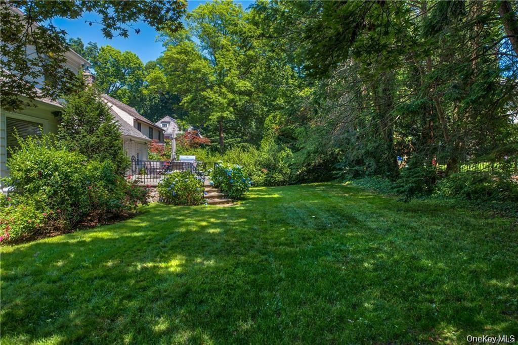 25 Jerome Avenue Property Photo 24
