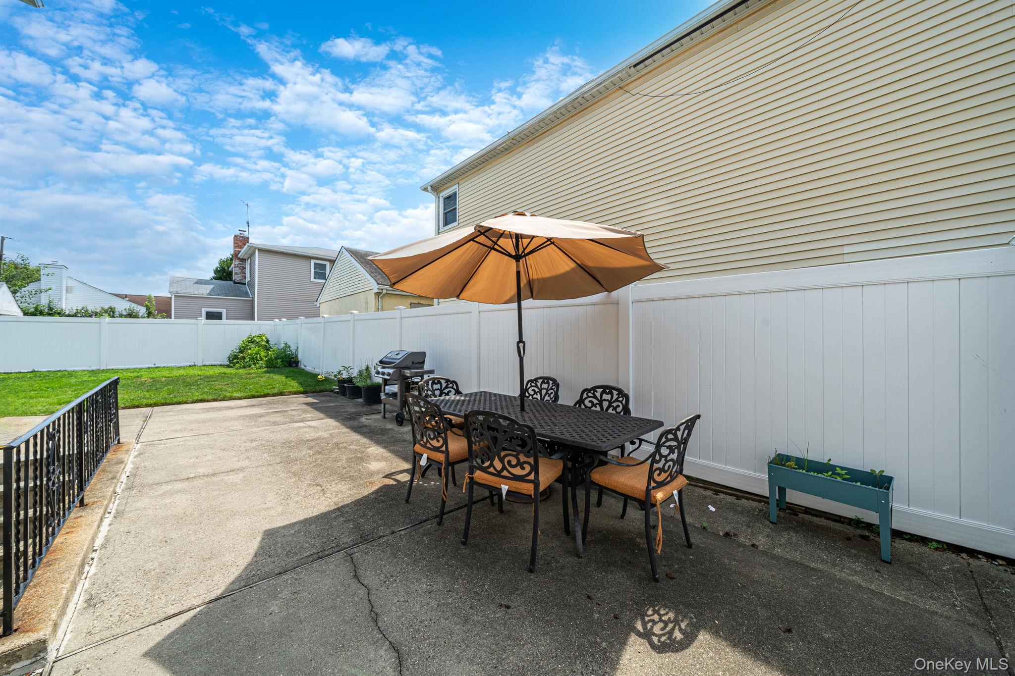 110 Bert Avenue Property Photo 25