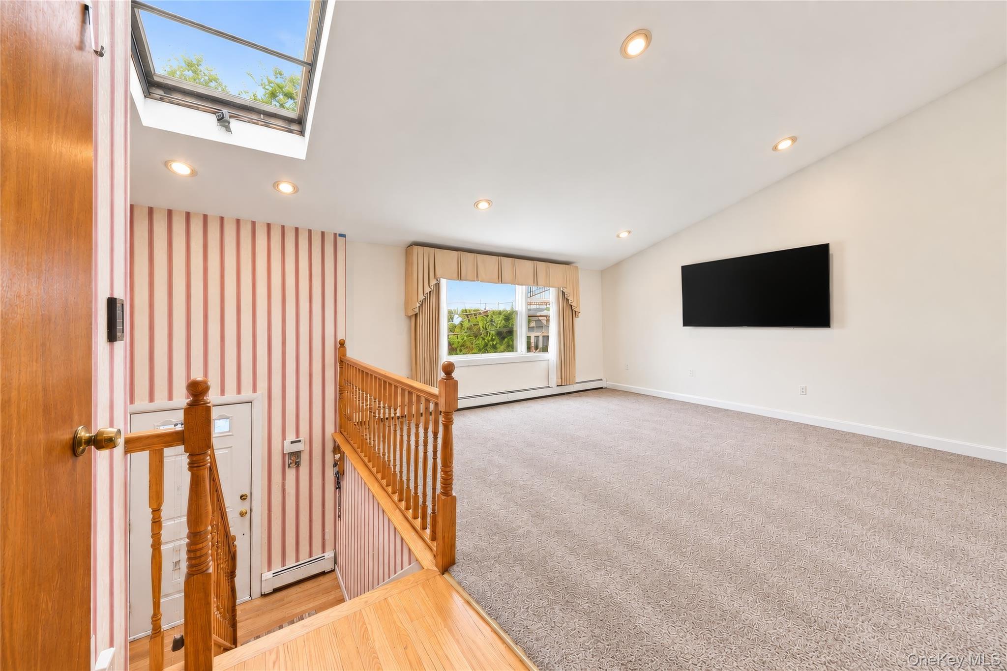 152 Van Cortlandt Pk Avenue Property Photo 8